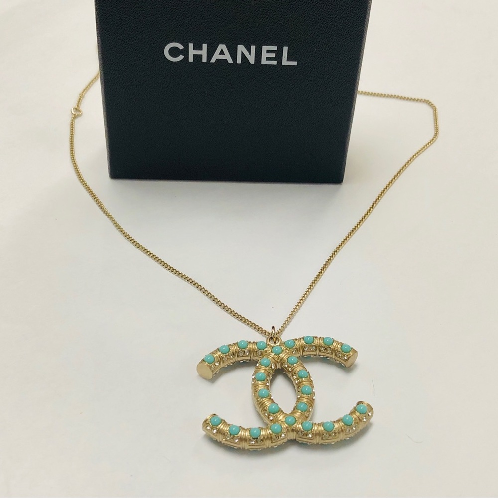 CHANEL Gold Turquoise & Crystal Pendant Necklace - Picture 2 of 8